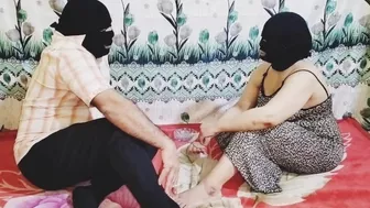 مربربه مصريه بتمص الزب كامل وتتناك بكل الاوضاع
