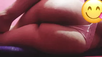 مغربيه بطيز ملبن اخوها نازل فيها بعبصه ويرضع بزازها