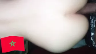 مغربيه متناكه الهزاز على كسها وزب اخوها بيدخل كامل