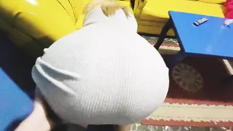 احلى طيز عراقية كبيرة بتبلع الزب كامل وتتصور