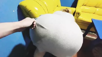 احلى طيز عراقية كبيرة بتبلع الزب كامل وتتصور