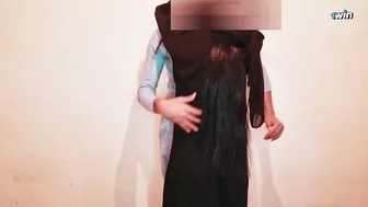 منقبة جارها العراقية بينيكها على الواقف ويقفش طيزها