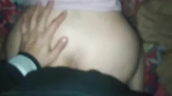 طيز مربربة عراقية تتنطط على الزب وتبلعه بمقابل المال