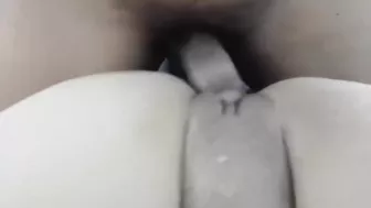 قحبة مغربية جارها بيحط زبه كامل في كسها وتصور نفسها