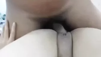 مصرية عاهرة فاتحه كسها على الاخر وصوتها يهيج الزب