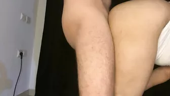 مصرية بزازها جامدة بتتاك على الواقف وتتوجع بصوت عالي