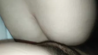 احلى طيز مصرية جامدة بتننطط على الزب وتتناك