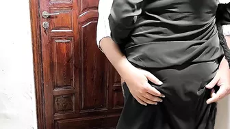 ممحونة جسمها نار البواب مش راحمها نيك خلفي