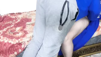 احلى مصرية جامدة بتركب الزب وتتوجع بصوت عالي