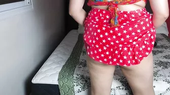 فلاحة الزبون بيقفش بزازها الكبيرة ويفشخها بكل الاوضاع