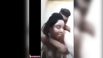 لبوة مصرية مربربة بتتناك من ابن اخوها خلفي بالفلوس