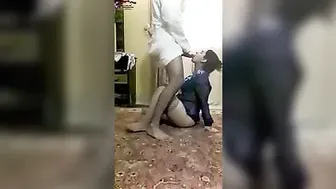 سعودية تمص زب عشيقها وتتناك خلفي على الواقف