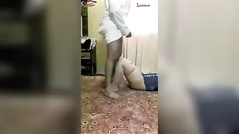 سعودية تمص زب عشيقها وتتناك خلفي على الواقف
