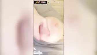 خليجية ملبن نازله في بزازها الكبيره تقفيش وتصور