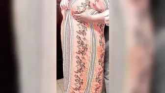 لبوة مصرية صاحب جوزها بيقفش في بزازها ويرشق زبه خلفي