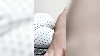 لبوة مصرية اخوها هاج على طيزها الكبيرة وجابهم عليها