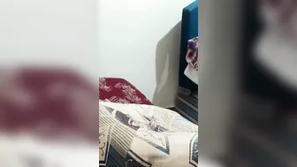 ممحونة بتتناك خلفي وتقول هاتهم على طيزي وتتشرمط