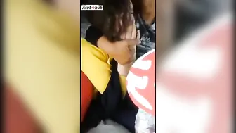 شرموطة مصرية حبيبها وصحابو بيقفشو بزازها الكبيرة
