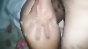 مغربية جميلة حبيبها بينيك في كسها وطيزها المولعين