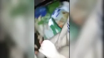 زوجة عراقية بتتفشخ نيك على سرير زوجها وتتصور