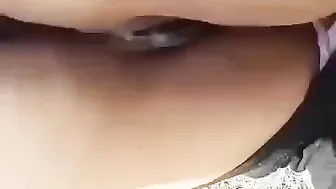 مغربية جوزها الديوث بينيك كسها ويصورها وصوتها عالي