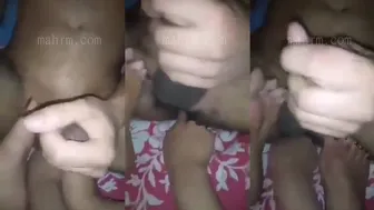 شرموطة سعودية بتلعب في زب اخوها وتمص بهيجان