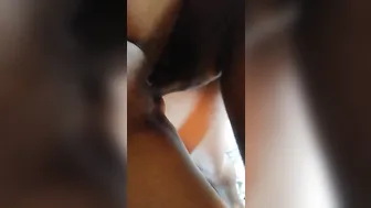 قحبة خليجية مربربة بتاخد زب حبيبها في كسها وتصرخ