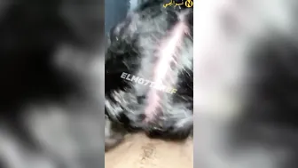 بت بزازها جامده حبيبها مقلعها وبتمصله وينيك كسها ويصورها