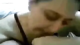 لبوة مصرية فلاحة عشيقها نازل فيها بوس وينيك طيزها