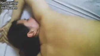 احلى فرسه مصريه نايمه وسايبه نفسها وتاخد الزب كله ورا