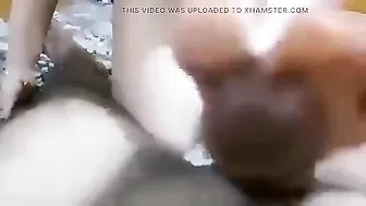 عراقية ممحونة بتمص الزب للزبون وتدلع في الفيديو