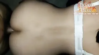 البت بتاخد الزب كامل في طيزها وتطلب نيكها بسرعة