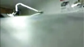 متناكة مغربية محجبة بتمص زب الطبيب وتستمتع