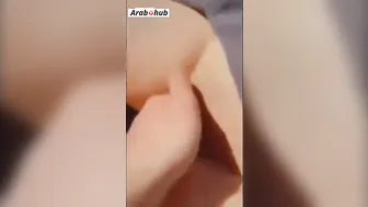 عراقية حبيبها ينيكها خلفي بالحديقة ويفضحها