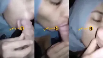 بنوته مصريه محجبه ماسكه في الزب وفشخاه مص ولحس