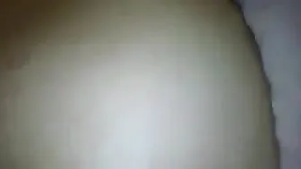 البت طيزها الكبيرة وسعت من كتر نيك حبيبها فيها