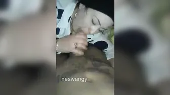 خليجية محجبة هاجت على الزب وبتمصه زي المحرومة