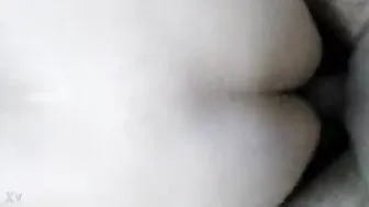 فرسه مربربه الزبون ماسك شعرها وبينيك طيزها بعنف