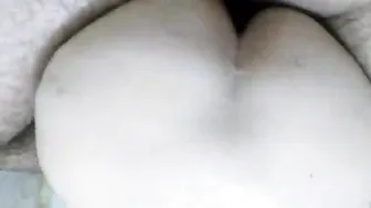 فرسه مربربه الزبون ماسك شعرها وبينيك طيزها بعنف