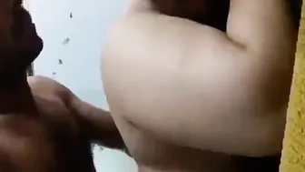 عنتيل زانق شرموطة مصرية وتقوله براحه زبك بيوجعني