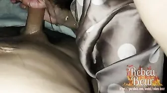 ممحونة مصرية خبيرة في مص الازبار بتتصور مع زبون