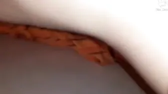 مصرية حبيبها بيصورها هو بينيكها خلفي على السرير