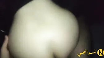 مصرية بطيز كبيرة حبيبها فاشخها من الخلف ويصورها