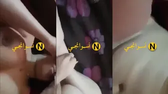 احلى فرسه عربيه ملبن الزب في كسها وتتصور من عشيقها