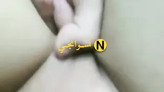 محجبه شرموطه عشيقها بيعلب في كسها ويقفش بزازها ويصورها