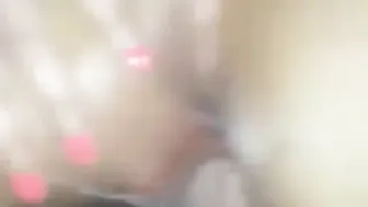 تسريب لمتناكة خليجية بتبلع الزب كامل في كسها