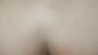 خليجية محجبة بتمص الزب بكل هيجان وتتناك خلفي عنيف