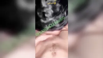 مربربة عراقية تمص الزب وتعرض بزازها الملبن