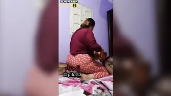 عراقية ممحونة تتناك مع ابن اختها ومبسوطة بالتصوير
