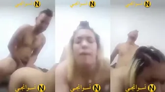 مصرية بتصور نفسها وهي نايمه وبتاخد الزب من ورا